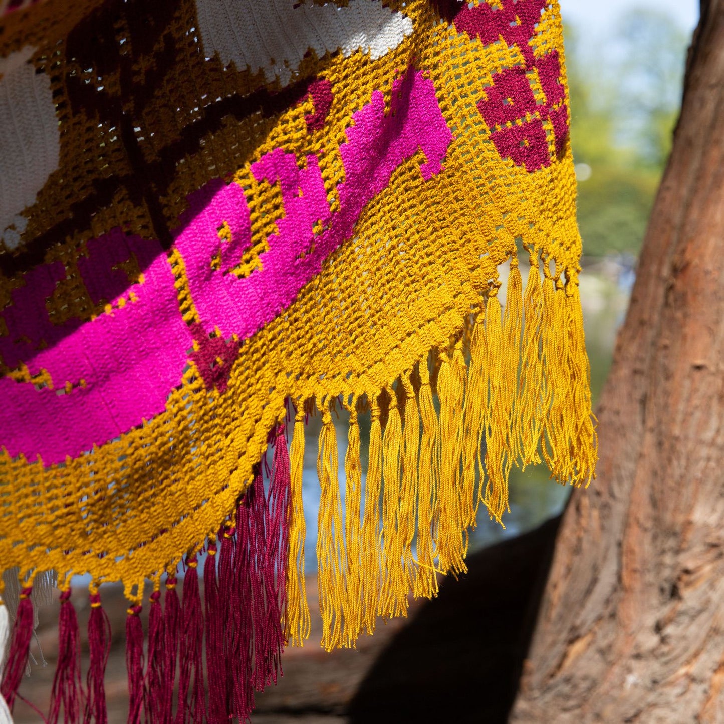 Dettaglio amaca Chinchorro Wayuù senape artigianato indigeno colombiano autentico