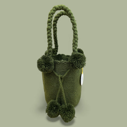 Mini mochila Wayuù verde ulivo con doppio manico intrecciato artigianale colombiana