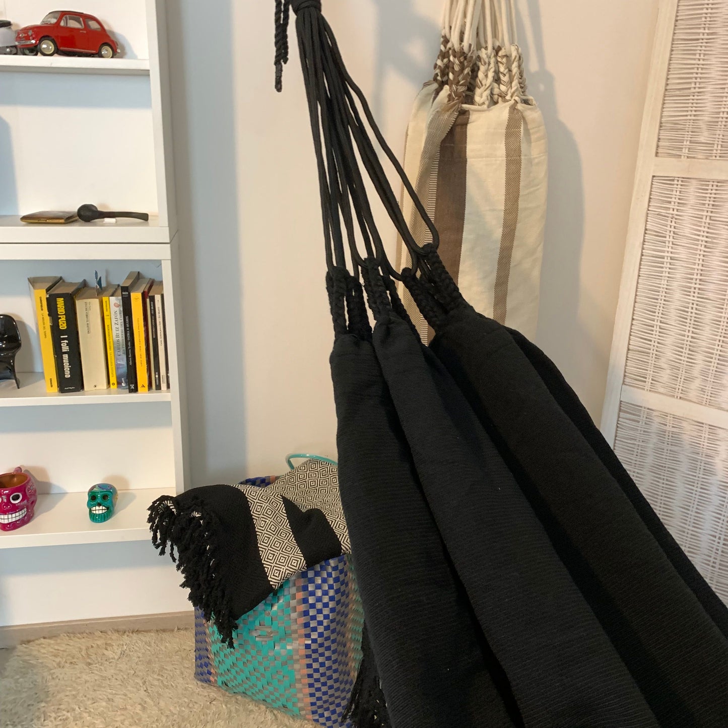 Amaca "Crochet", Nera, Bogotá, Misura 3,60 x 1,60