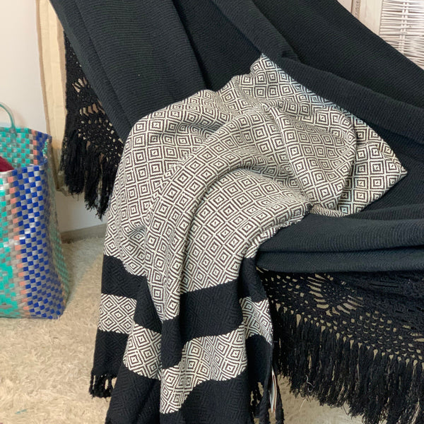 Amaca "Crochet", Nera, Bogotá, Misura 3,60 x 1,60